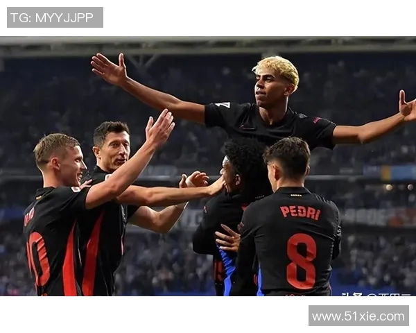 17岁天才球员亚马尔荣膺西甲赛季最佳球员，豪言剑指金球奖